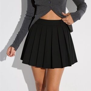 Commense Black Pleated A-Line Women's Skirt